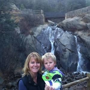 Meet your Posher, Debbie